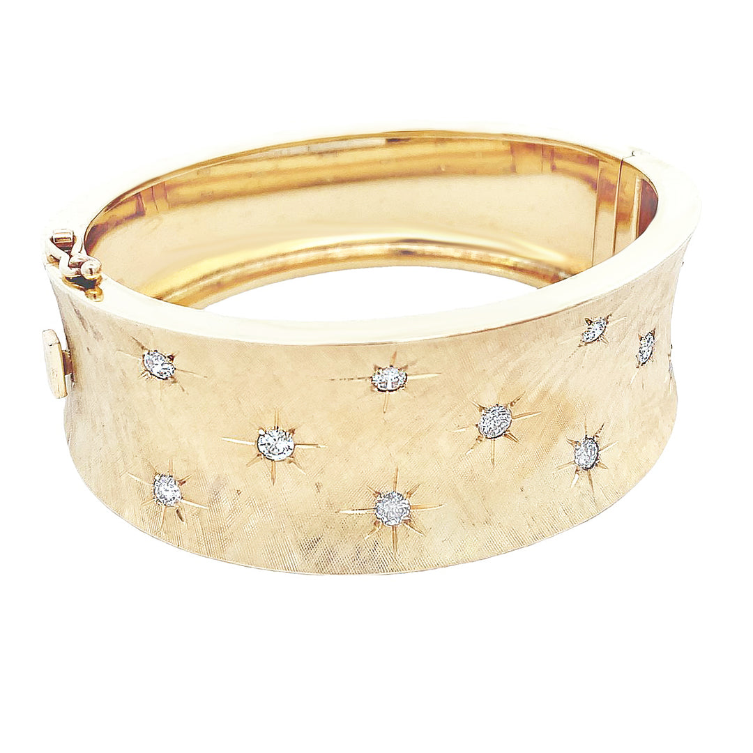 Braunschweiger Jewelers Facebook ad: Timeless pieces. One-of-a-kind stories.