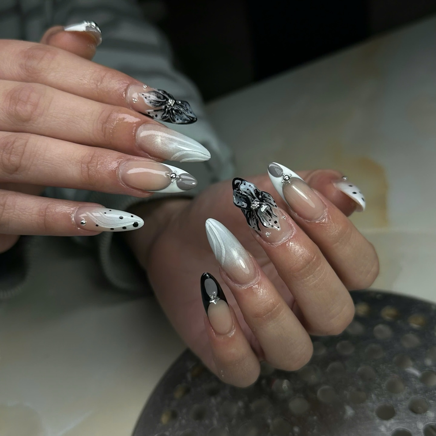 Tiger Hajszalon & BarberShop Facebook ad: Várom szeretettel minden régi és új vendégemet!