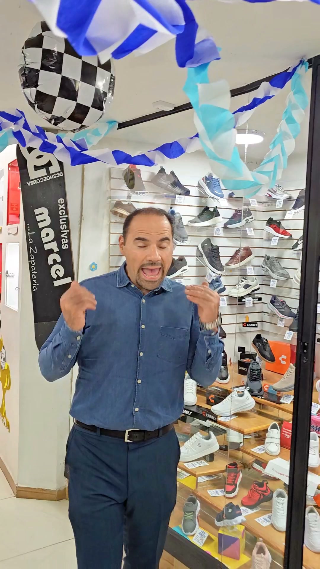 Exclusivas Marcel La Zapatería Facebook ad: Compra con confianza en Zapatería Marcel