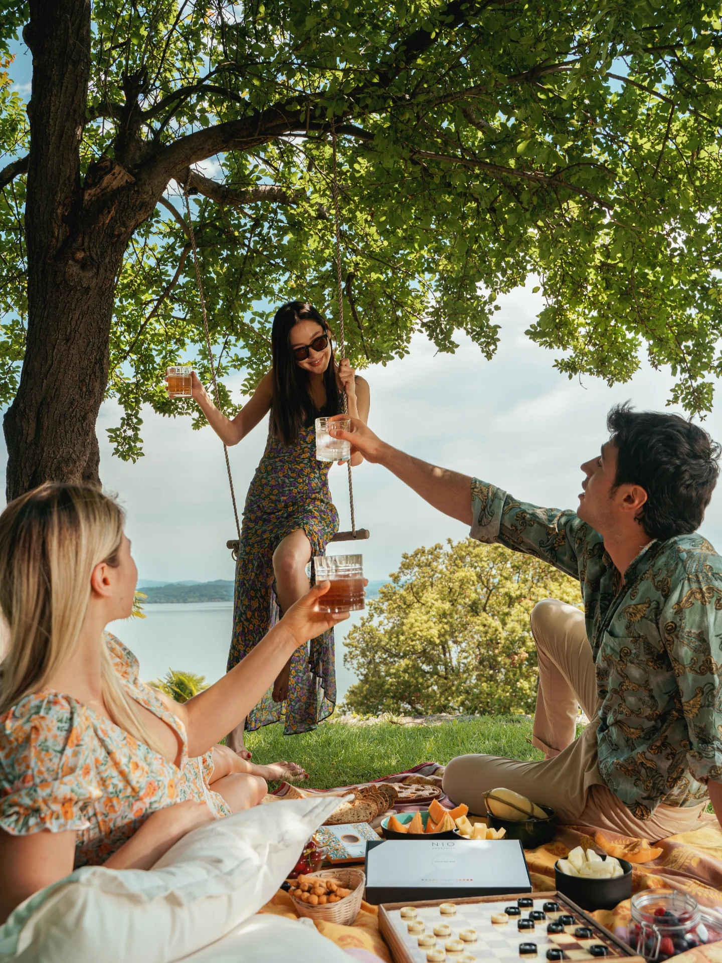 NIO Cocktails Facebook ad