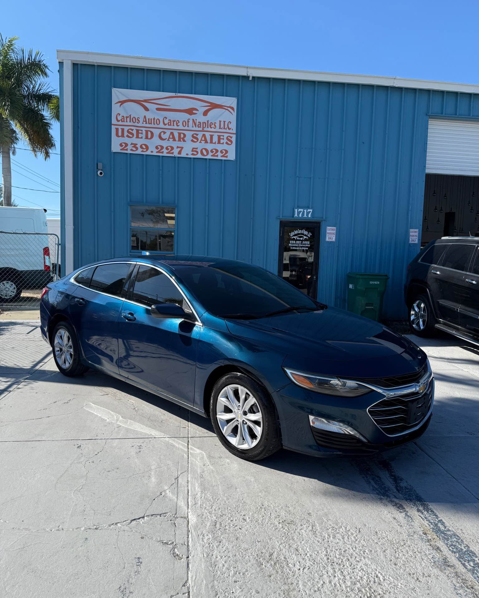 Michelle Cruz Gomez Facebook ad: 2016 Hyundai ELANTRA SE