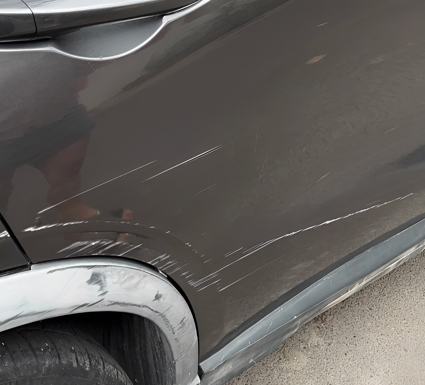 Paul Reynolds Facebook ad: Don't let a body shop rob you blind over a minor scratch.