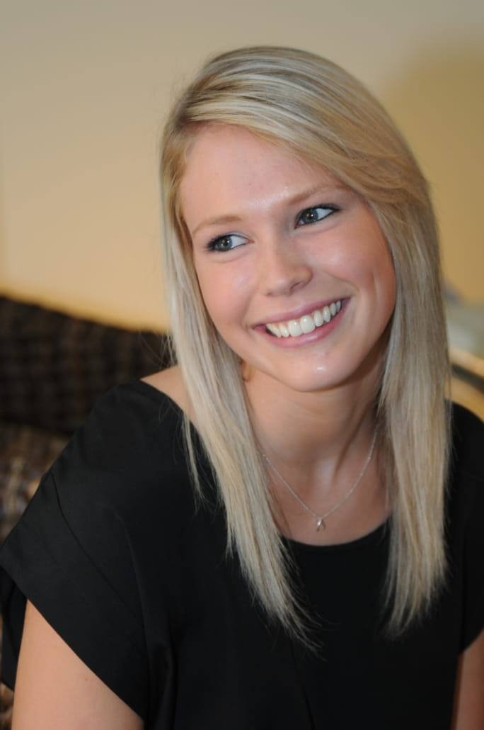 Invisalign In Christchurch Facebook ad: FREE Consult! Get Straight teeth!