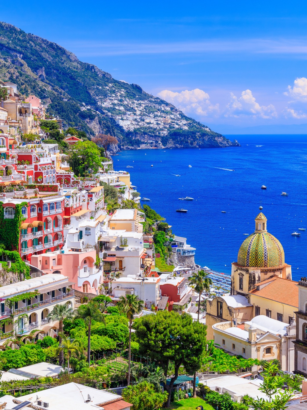 Exotik Journeys Facebook ad: Experience Italy-twice as immersive, twice as unforgettable.