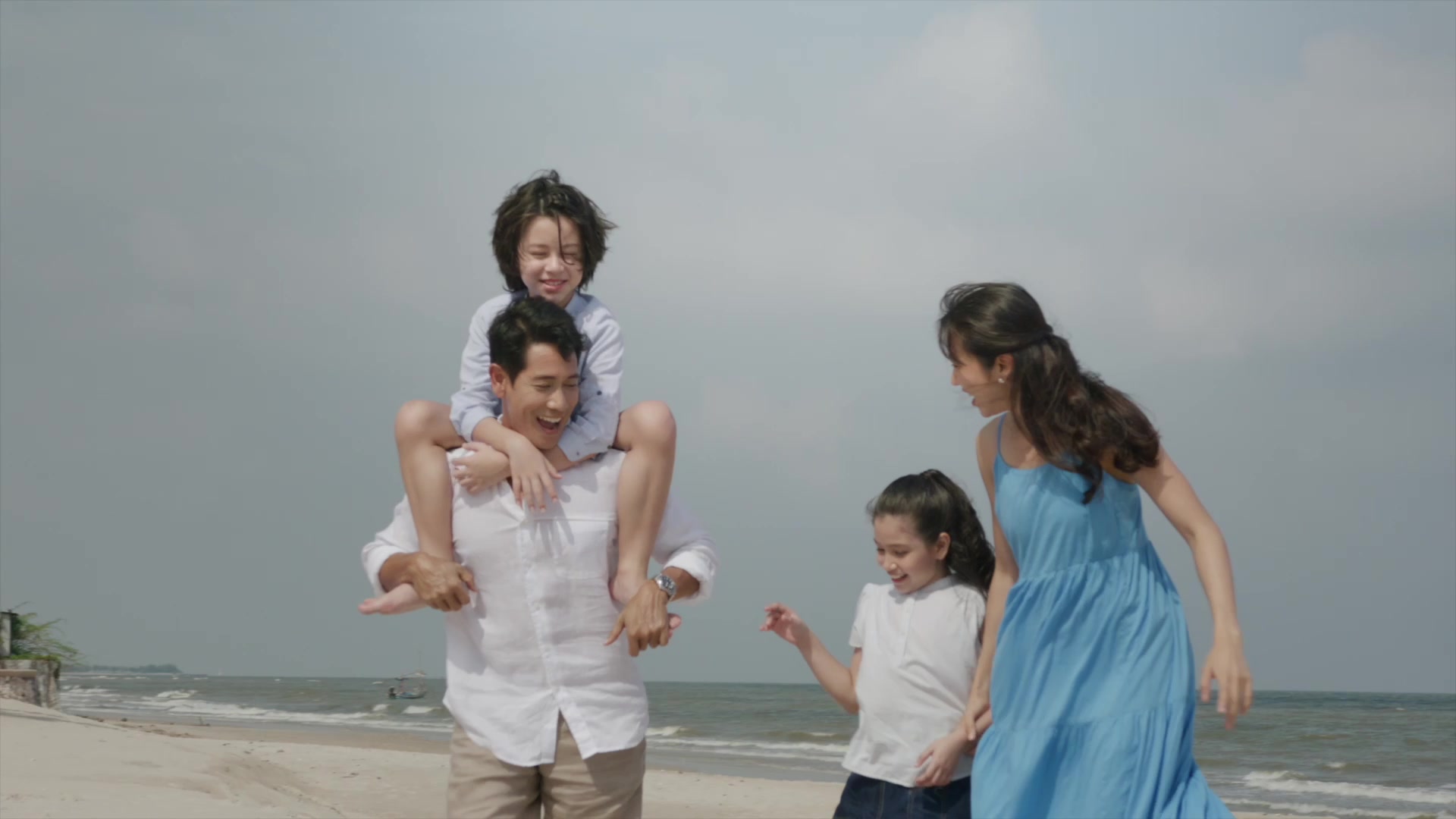 Dusit Thani Hua Hin Facebook ad from Aug 31, 2026