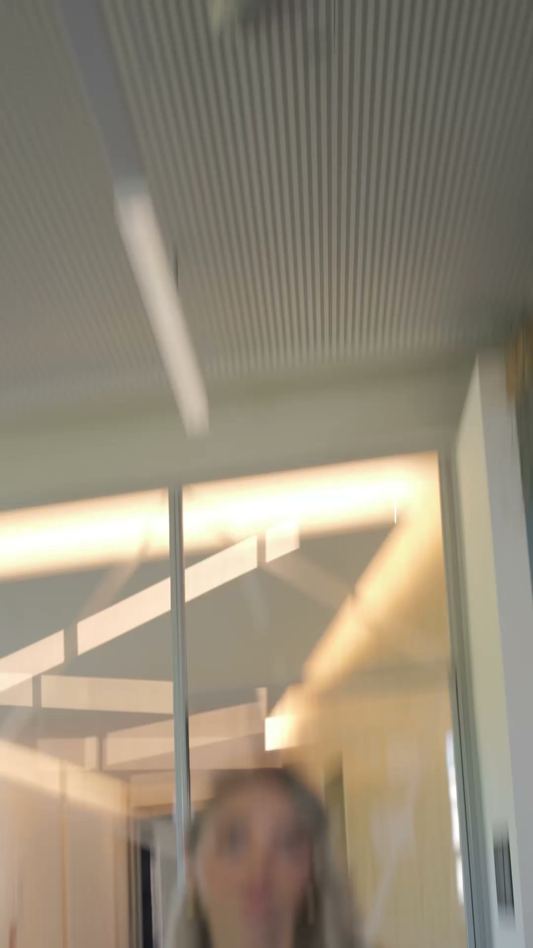 WISO MeinBüro Facebook ad: Weniger Büro. Mehr Zeit fürs Business.